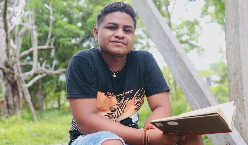 Muhammad Rian Santosa “Sonho com uma educação da escuta”, diz Rian Santos, poeta e estudante ...