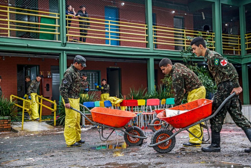 Educação no RS desafios antes e depois das enchentes (2)