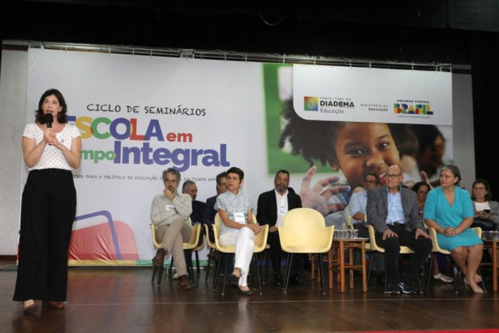 Programa Escola em Tempo Integral