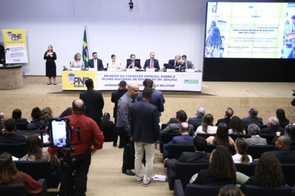 Plano Nacional de Educação (PNE) chega à reta final na Câmara